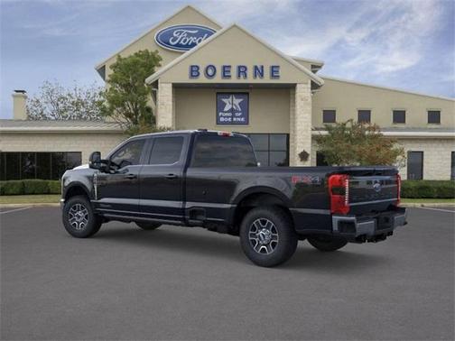 2025 Ford F-350 Lariat Super Duty