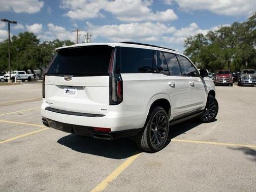 2023 Cadillac Escalade Sport