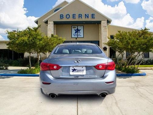 2015 INFINITI Q50 Premium