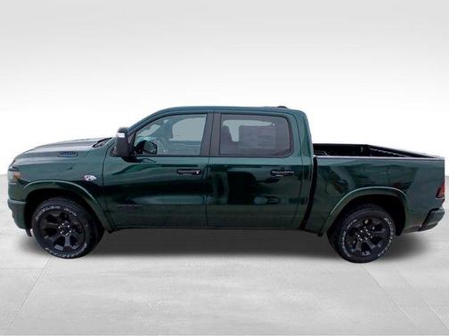 Serrano Green Metallic 2026 RAM 1500 Big Horn/Lone Star