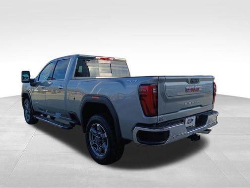 2026 GMC Sierra 2500 SLT