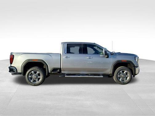 2026 GMC Sierra 2500 SLT