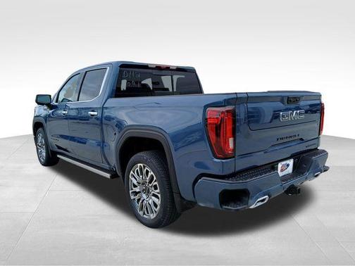 Downpour Met 2026 GMC Sierra 1500 Denali Ultimate