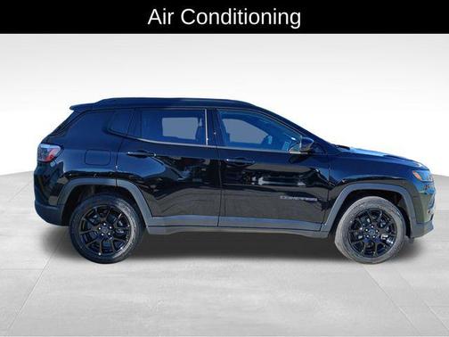 Diamond 2026 Jeep Compass Latitude