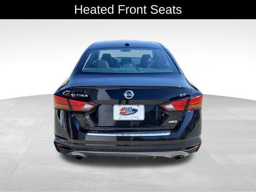 2020 Nissan Altima SR Intelligent AWD