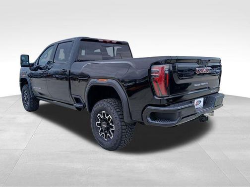 Onyx Black 2026 GMC Sierra 2500 AT4X