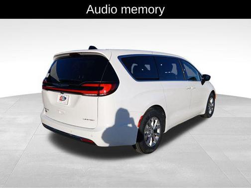 2026 Chrysler Pacifica Limited