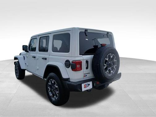 2026 Jeep Wrangler 4-Door Sahara 4x4