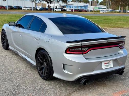 2019 Dodge Charger R/T Scat Pack