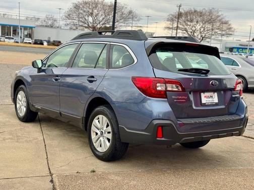 2018 Subaru Outback 2.5i