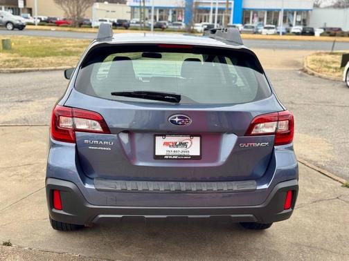 2018 Subaru Outback 2.5i