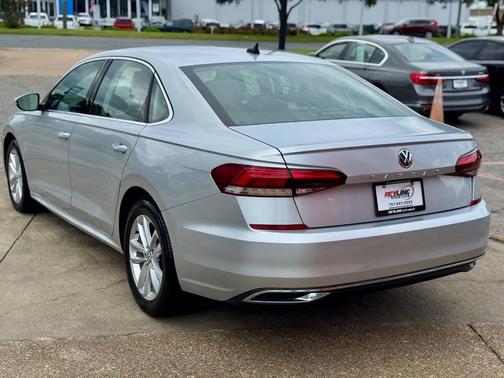 2020 Volkswagen Passat 2.0T SE