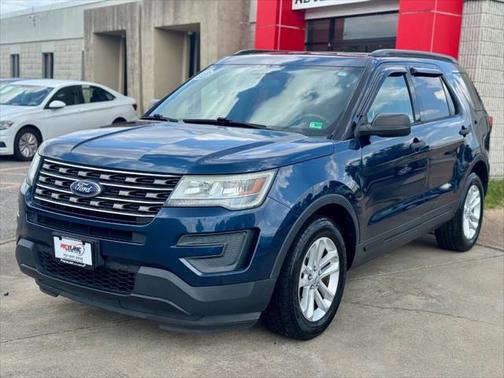 2017 Ford Explorer Base