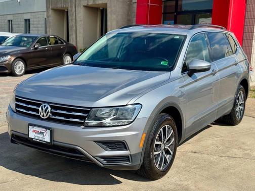 2019 Volkswagen Tiguan 2.0T SE