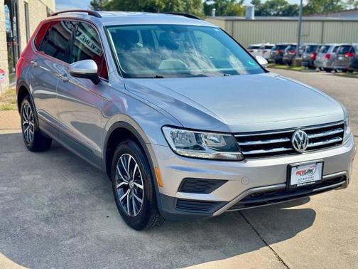 2019 Volkswagen Tiguan 2.0T SE