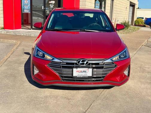 Scarlet Red Pearl 2020 Hyundai ELANTRA SEL