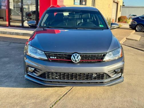 2017 Volkswagen Jetta 2.0T GLI