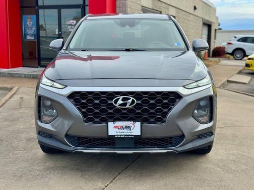 2019 Hyundai SANTA FE SE 2.4