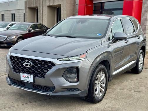 2019 Hyundai SANTA FE SE 2.4