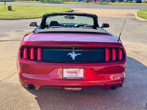 2015 Ford Mustang V6