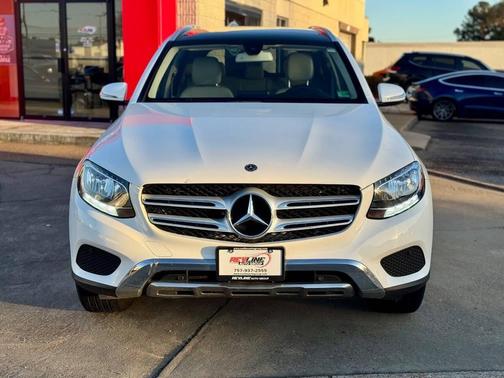 2018 Mercedes-Benz GLC 300 Base