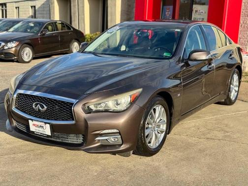 2014 INFINITI Q50 Premium