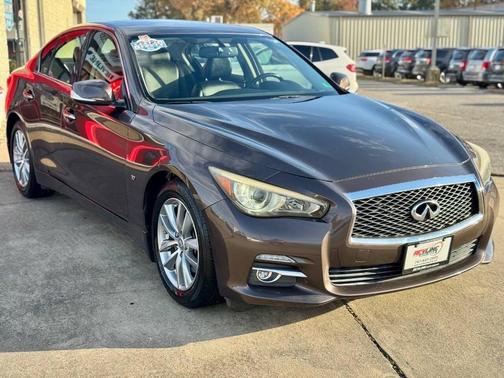 2014 INFINITI Q50 Premium