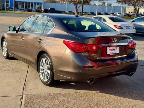 2014 INFINITI Q50 Premium