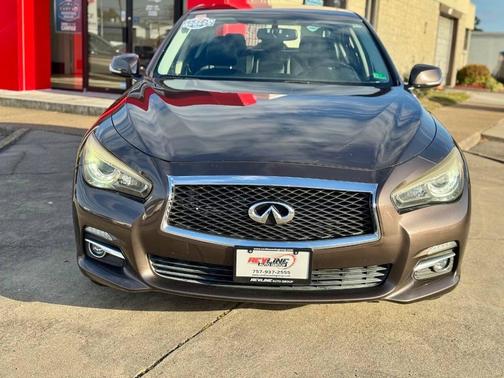 2014 INFINITI Q50 Premium