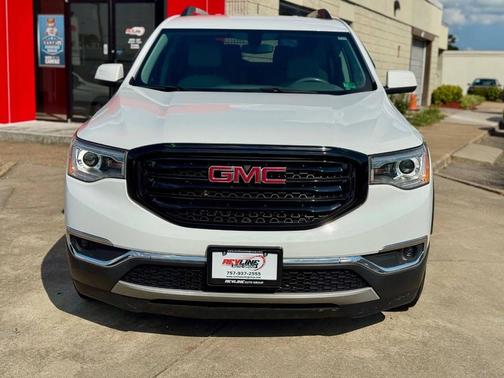 2017 GMC Acadia SLE-2