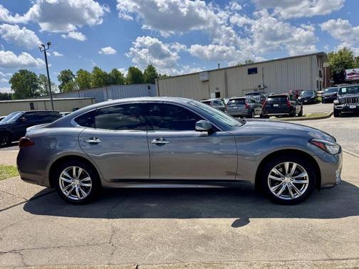 Graphite Shadow 2019 INFINITI Q70 3.7X LUXE