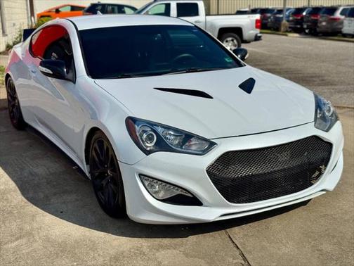 2015 Hyundai Genesis Coupe 3.8 Base