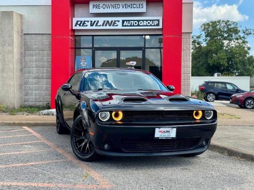 2015 Dodge Challenger SXT