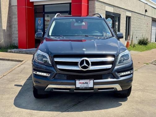 Steel Gray Metallic 2016 Mercedes-Benz GL-Class 4MATIC