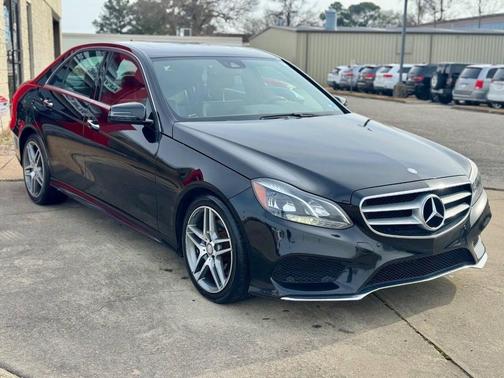 2015 Mercedes-Benz E-Class 4MATIC