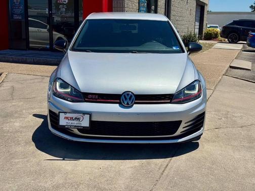 Reflex Silver Metallic 2017 Volkswagen Golf GTI 2.0T S 4-Door