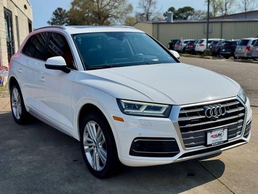 2018 Audi Q5 2.0T Prestige