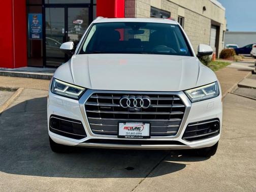2018 Audi Q5 2.0T Prestige