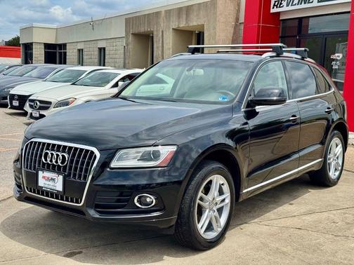 Brilliant Black 2015 Audi Q5 2.0T Premium Plus