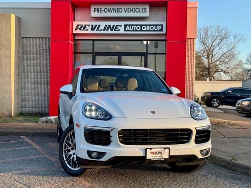 2016 Porsche Cayenne Cayenne