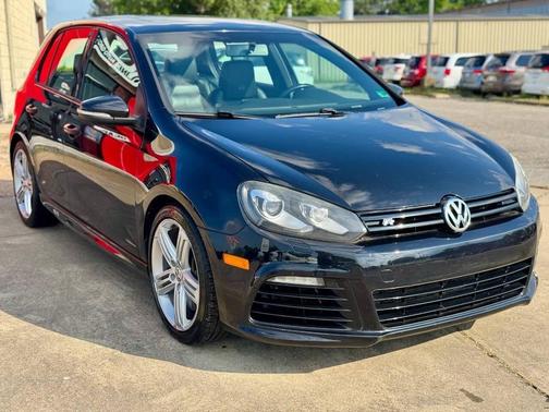 2012 Volkswagen Golf R 4-Door w/DCC & Navigation
