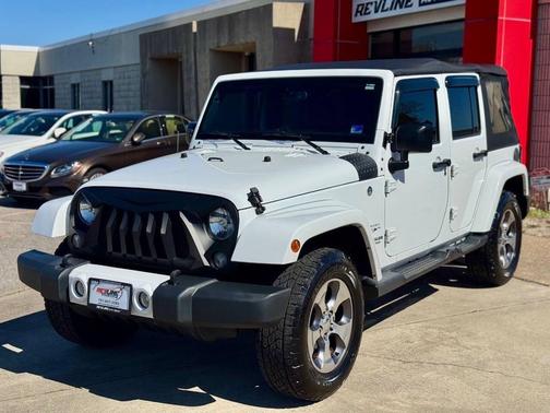 2016 Jeep Wrangler Unlimited Sahara