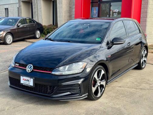 2018 Volkswagen Golf GTI 2.0T S 4-Door