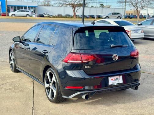 2018 Volkswagen Golf GTI 2.0T S 4-Door