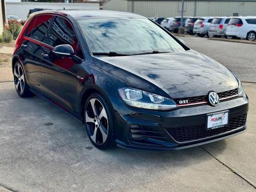 2018 Volkswagen Golf GTI 2.0T S 4-Door