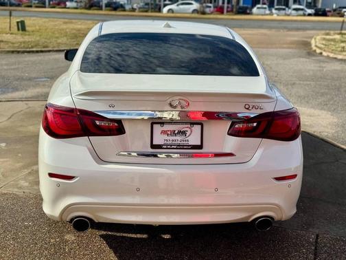 2019 INFINITI Q70L 3.7 LUXE