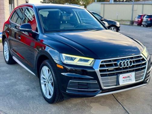 2018 Audi Q5 2.0T Premium Plus