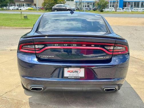 2015 Dodge Charger SXT
