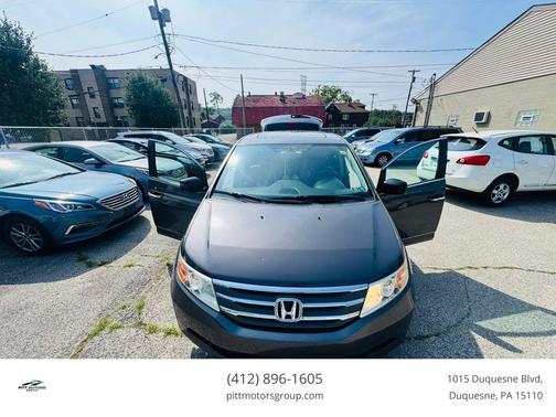 Grey 2013 Honda Odyssey EX-L