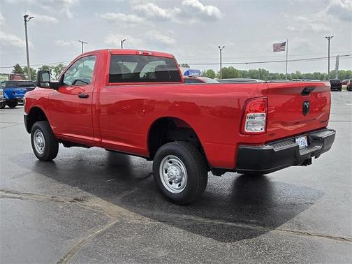 2023 RAM 2500 Tradesman Regular Cab 4x4 8' Box
